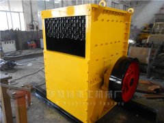 大型石子破碎機(jī)生產(chǎn)線設(shè)備配置